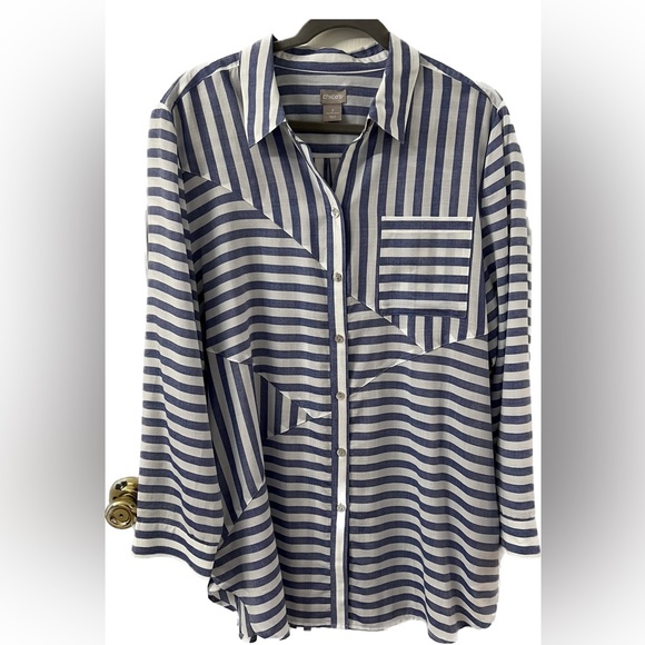 Chico's Tops - Chicos Blue and White Striped 100% Lyocell Longline top Size 3